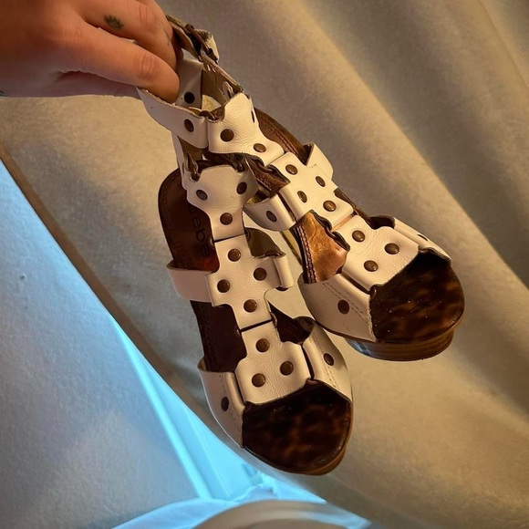 Y2K BEBE Giraffe print fur platform heels - Picture 7 of 8